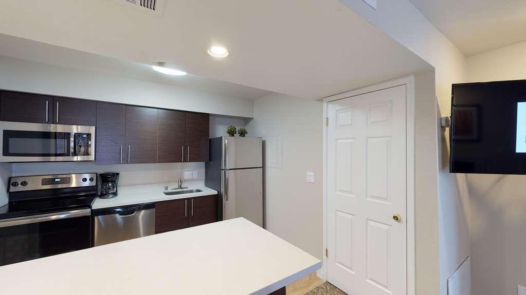 Chase Suite Hotel Newark Fremont Habitación foto